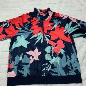 New Champion jacket✨never worn before!